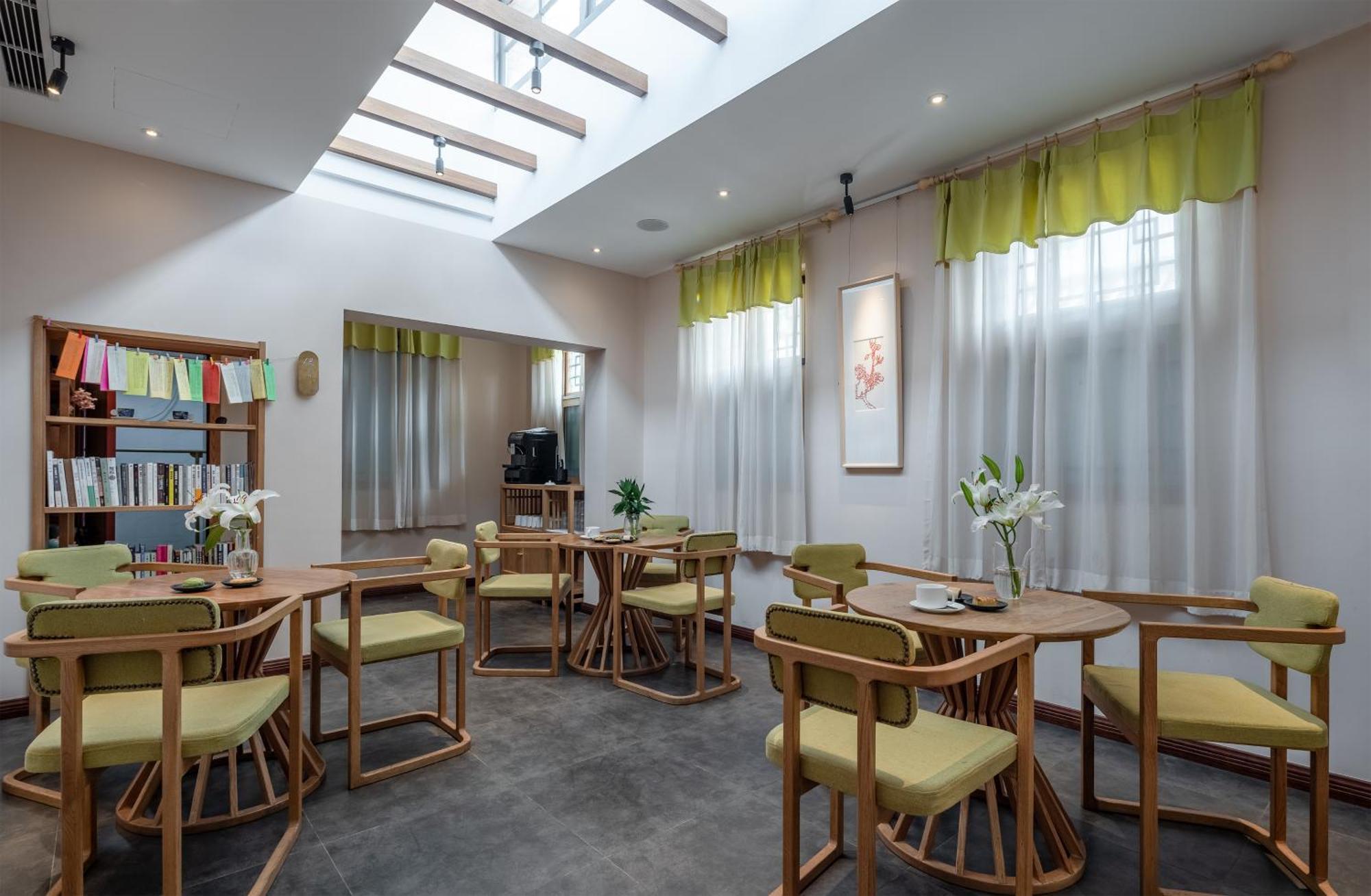 Heyuan Courtyard 5*