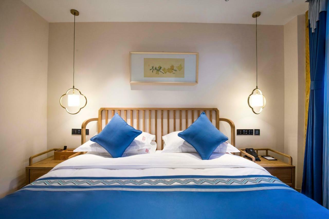 Heyuan Courtyard Hotel 5*